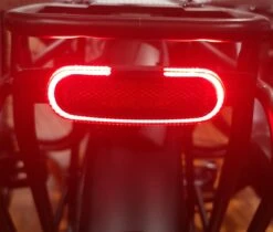 Fuxon Gepäckträgerrücklicht R-100-EB Mit Standlicht 50mm Schraubenabstand 6-12V Gleichspannung 5 Fuxon Gepäckträgerrücklicht R-100-EB Mit Standlicht 50mm Schraubenabstand 6-12V Gleichspannung -Fahrradverkauf Fuxon Ruecklicht R 100 EB 6 12Volt 50mm fuer Gepaecktraeger 070 50197b