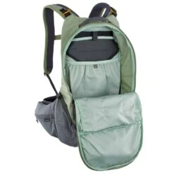 Evoc Trail Pro 16 Protektorrucksack -Fahrradverkauf evoc trail pro 16 protektor rucksack gruen 2021 307223 c